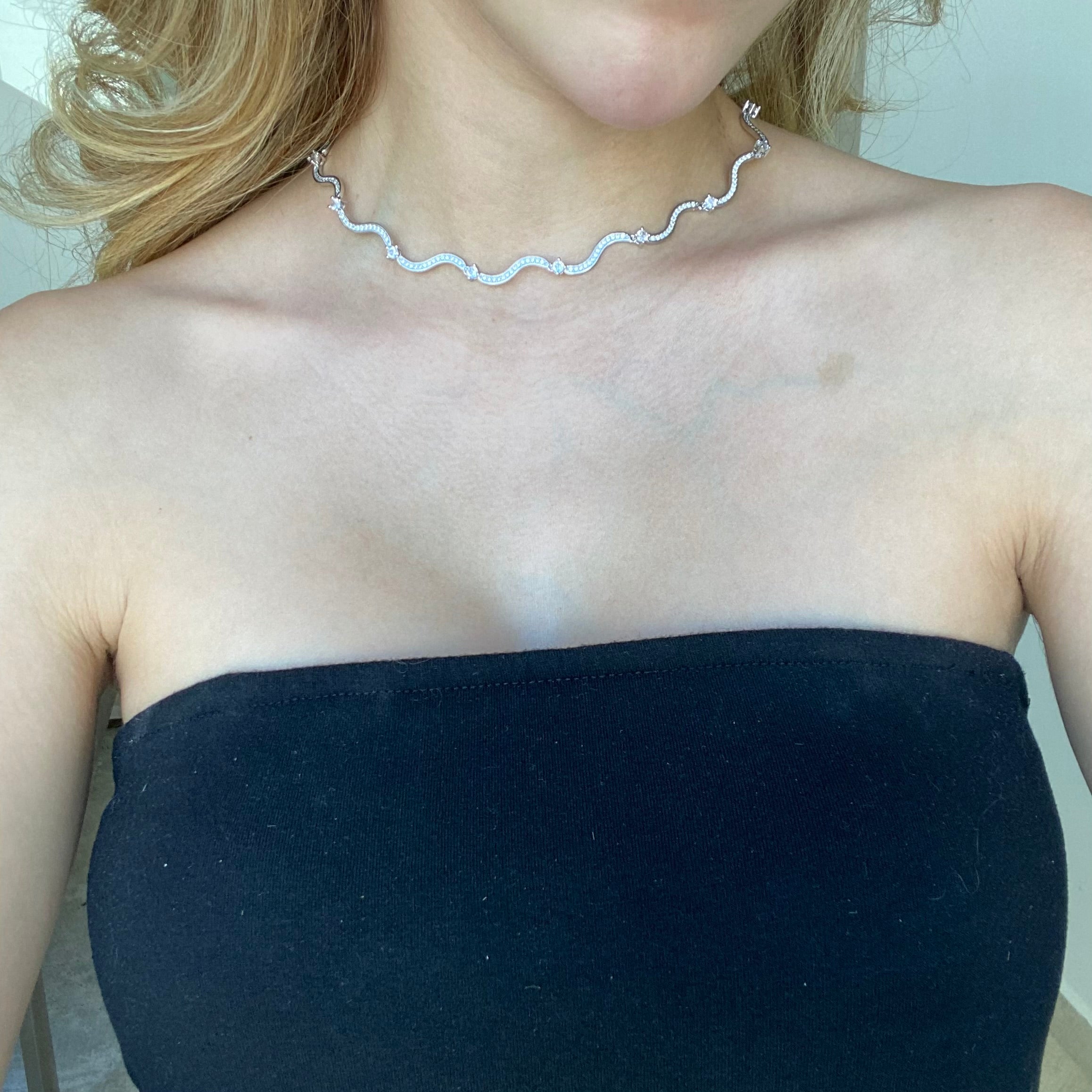Collar Aura plateado