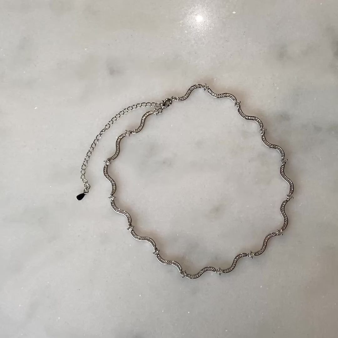 Collar Aura plateado